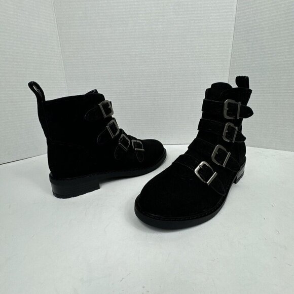 Aerosoles NWOB Arezzo Faux Suede Bootie 7M Black Buckles Lug Low Block  Heel - Picture 4 of 14